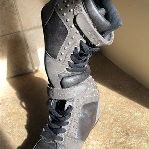 grey heeled sneakers
